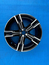 Laden Sie das Bild in den Galerie-Viewer, 1x Alufelge 18 Zoll 7.5" 5x112 25ET Glanz Schwarz 8746631 BMW G20 Rim Wheel FEL5691216910dr