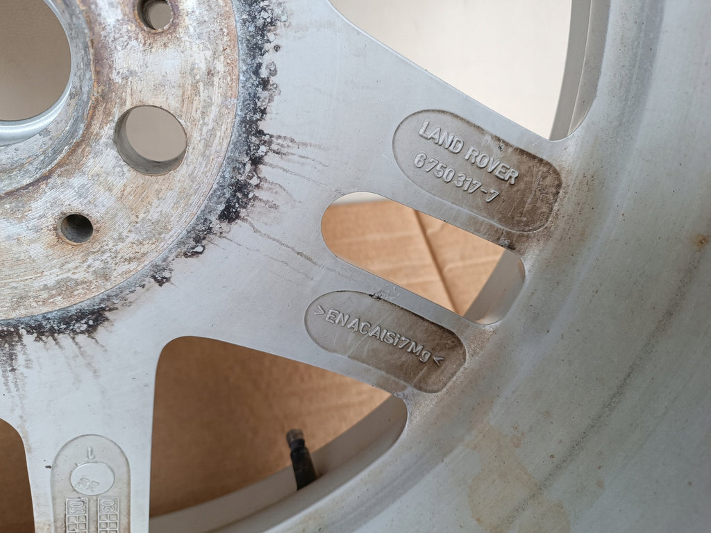 1x Alufelge 18 Zoll 7.5" 5x120 53ET 6750317-7 Land Rover Range Rim Wheel