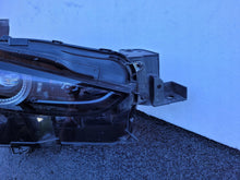 Load image into Gallery viewer, Frontscheinwerfer Mazda Cx30 Cx-30 Cx 30 DFR7-51030 LED Rechts Headlight SCH7021658636to