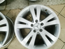 Load image into Gallery viewer, 4x Alufelge 17 Zoll 7.5" 5x112 47ET A2044010402 Mercedes-Benz C204 Rim Wheel FEL9661875644kf