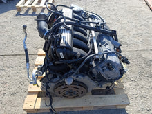 Laden Sie das Bild in den Galerie-Viewer, Motor BMW E91 E90 N52 3.0 Benzin Engine Komplett