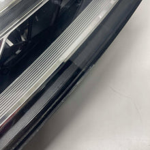 Laden Sie das Bild in den Galerie-Viewer, Frontscheinwerfer Audi Q7 4M0941006 Xenon Rechts Scheinwerfer Headlight SCH5855196945pn