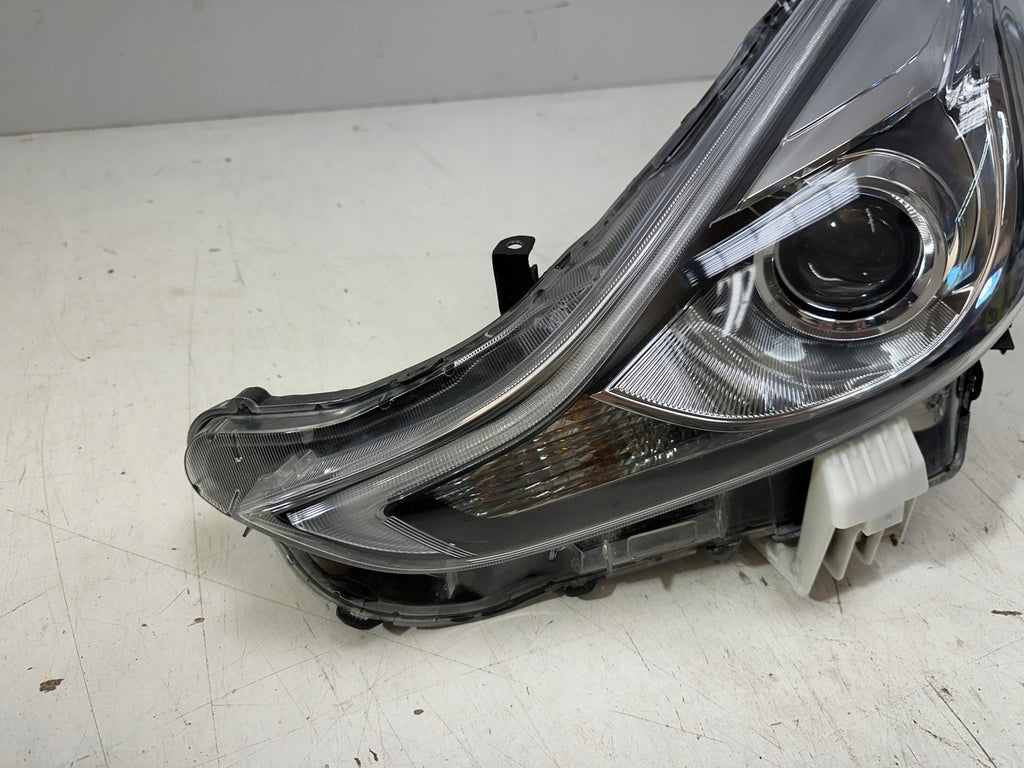 Frontscheinwerfer Toyota Prius Plus LED Ein Stück (Rechts oder Links) Headlight SCH3122120758wc