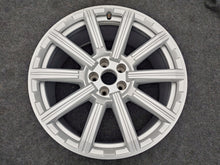 Load image into Gallery viewer, 1x Alufelge 20 Zoll 9.0" 5x112 33ET Glanz Silber 4M0601025AE Audi Q7 Rim Wheel FEL8668800537re
