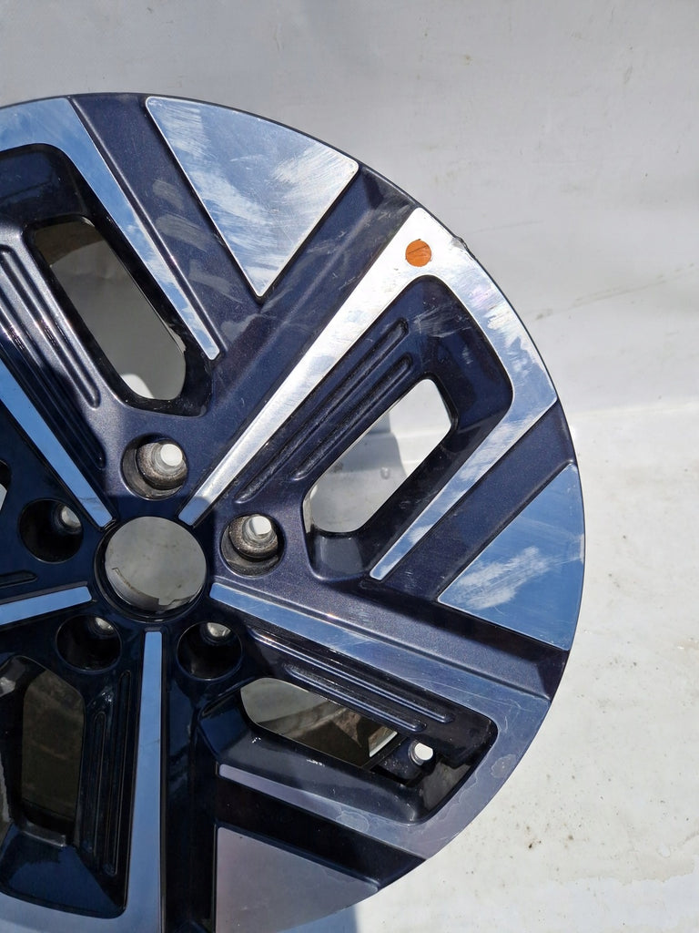 1x Alufelge 17 Zoll 7.0" 5x114.3 50ET 52910-DD100 Hyundai Kona Rim Wheel