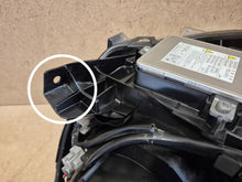 Laden Sie das Bild in den Galerie-Viewer, Frontscheinwerfer Mitsubishi Lancer Outlander II Xenon Rechts Headlight