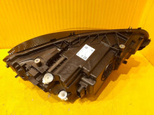 Laden Sie das Bild in den Galerie-Viewer, Frontscheinwerfer Mercedes-Benz Cla A1189061301 LED Links Scheinwerfer Headlight SCH2304610408xx