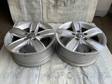 Laden Sie das Bild in den Galerie-Viewer, 1x Alufelge 15 Zoll 6.0" 5x112 43ET Glanz Silber 5G0071495 Vw Rim Wheel FEL8878641652mr