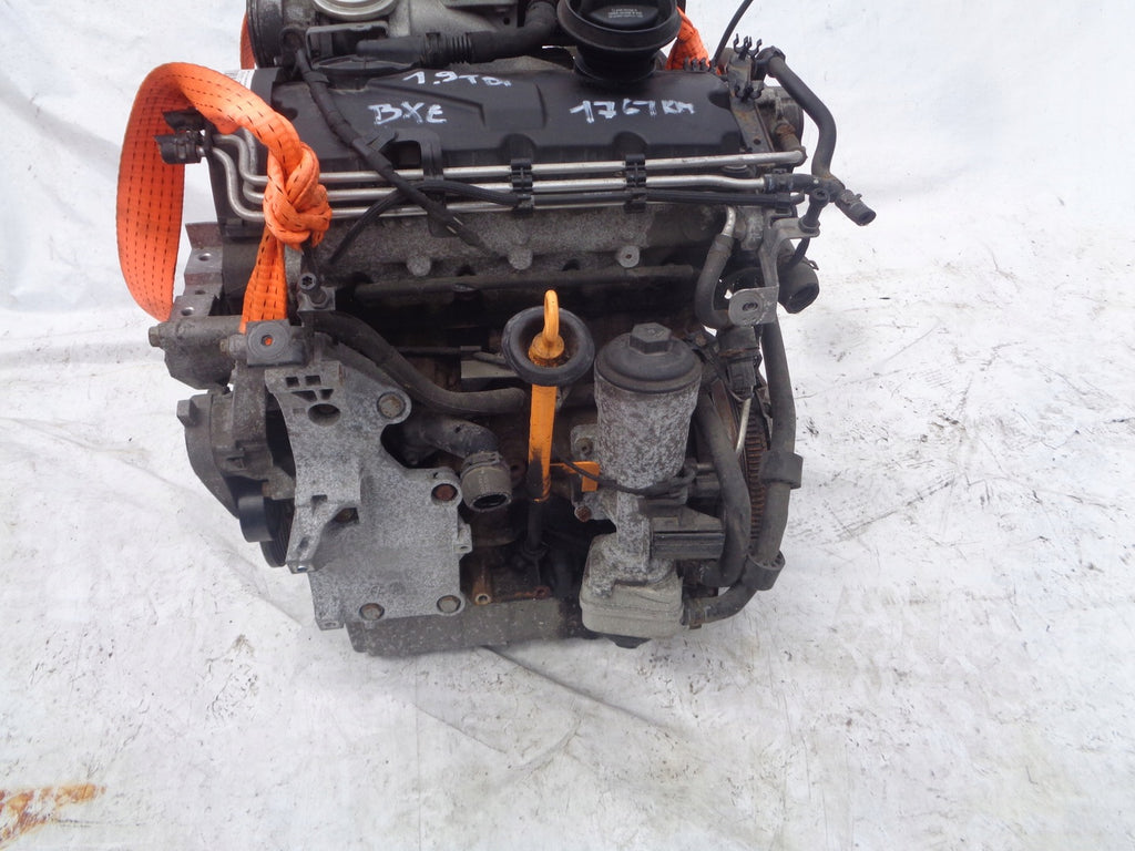 Motor Skoda VW BXE 1.9 TDI 105PS 77kW 176TKm Diesel Engine Komplett