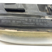 Laden Sie das Bild in den Galerie-Viewer, Frontscheinwerfer Audi C5 155924-00RE Xenon Rechts Scheinwerfer Headlight