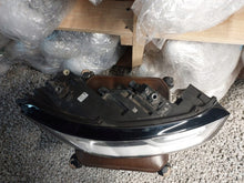 Laden Sie das Bild in den Galerie-Viewer, Frontscheinwerfer Audi A1 8XA941006 Full LED Ein Satz Scheinwerfer Headlight SCH3183228463fr