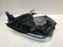 Laden Sie das Bild in den Galerie-Viewer, Frontscheinwerfer Jeep Grand Cherokee Wk2 Xenon Rechts Scheinwerfer Headlight SCH8621922099ag