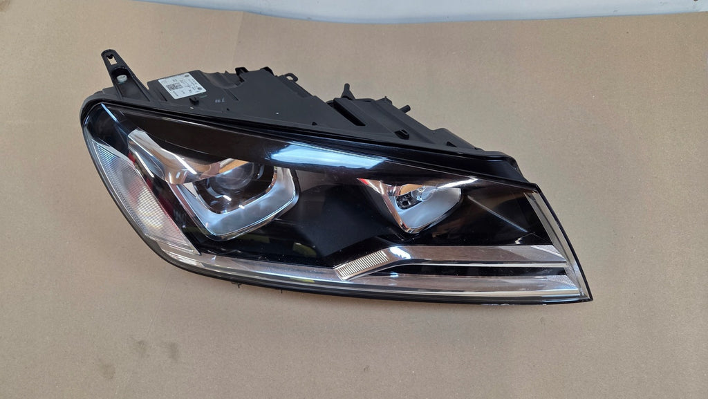Frontscheinwerfer VW Touareg 7P1941032 1EL01193702 Xenon Rechts Headlight
