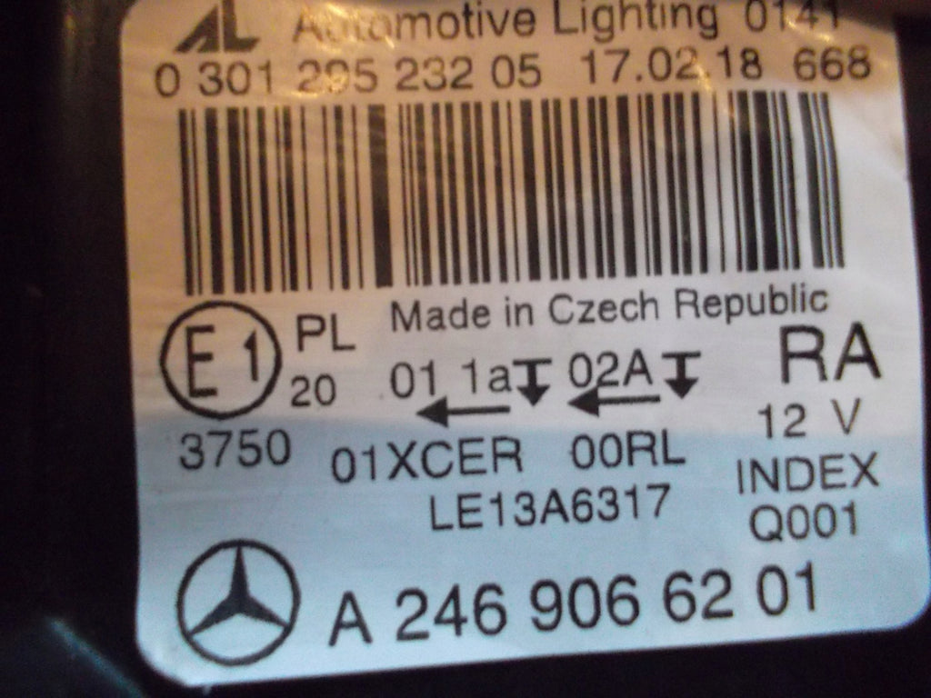 Frontscheinwerfer Mercedes-Benz W246 A2469066201 A2469066101 Rechts oder Links SCH6274739420be