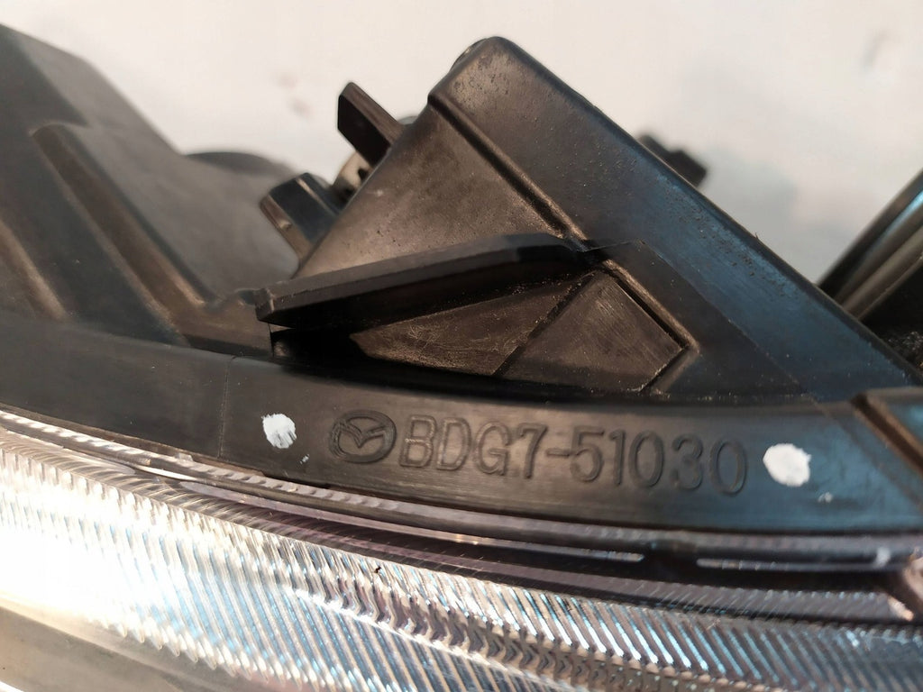 Frontscheinwerfer Mazda II BDG751030 Rechts Scheinwerfer Headlight