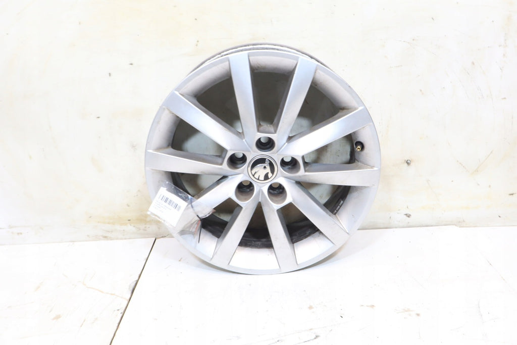 1x Alufelge 16 Zoll 6.0" 5x100 38ET Glanz Silber 657601025B Skoda Scala FEL6204856897hs