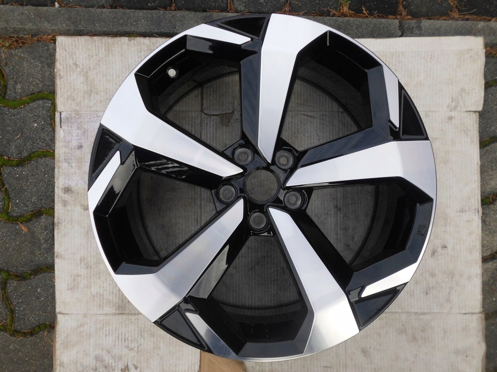 1x Alufelge 19 Zoll 7.5" 5x114.3 35ET Glanz Schwarz 403006PA3A Nissan Juke FEL1855022630ym