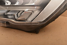 Laden Sie das Bild in den Galerie-Viewer, Frontscheinwerfer Ford Focus JX7B-13E015-AE Links Scheinwerfer Headlight SCH3451909238ja