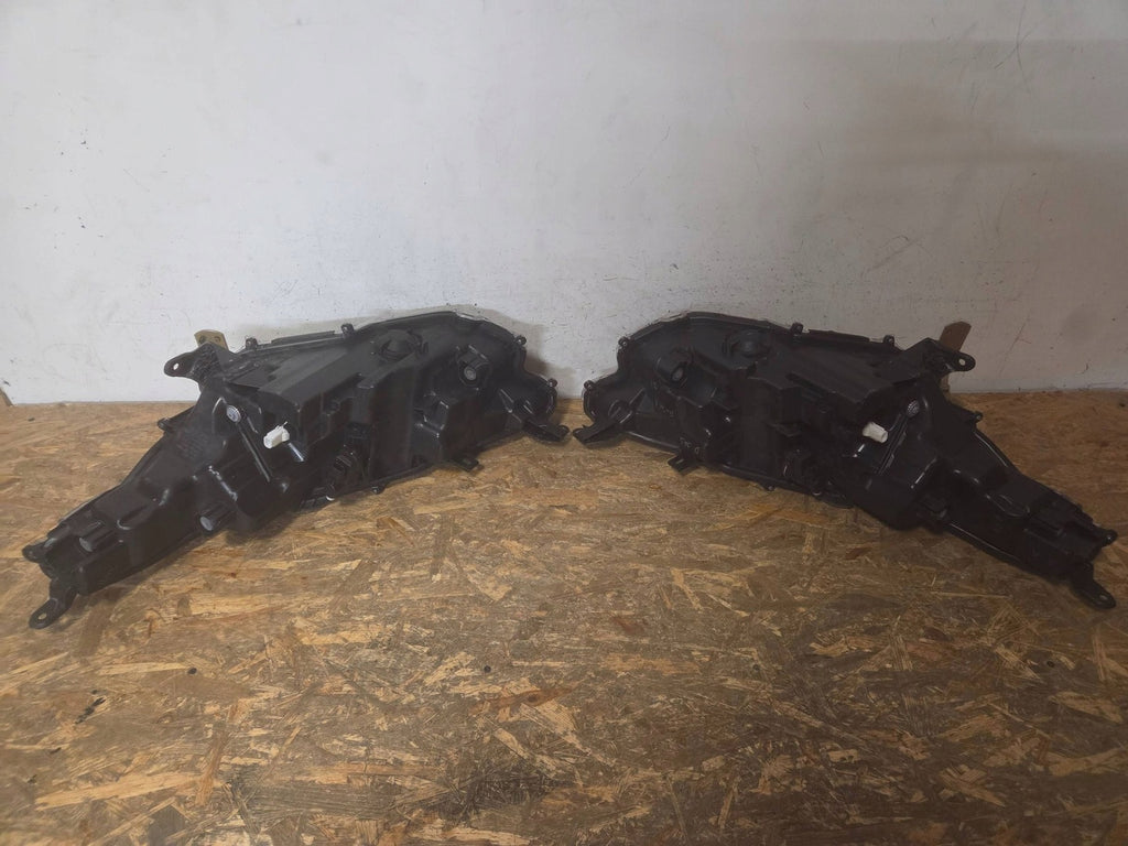 Frontscheinwerfer Toyota Yaris ENK08 LED Ein Satz Scheinwerfer Headlight SCH7834747668hz