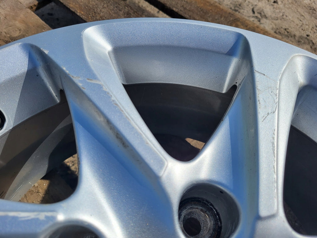 1x Alufelge 15 Zoll 6.0" 4x108 23ET 9673773577 Peugeot Rim Wheel