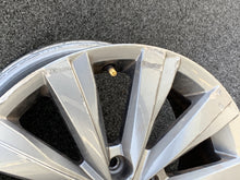 Load image into Gallery viewer, 1x Alufelge 16 Zoll 6.5&quot; 5x112 2G0601025AE VW Polo Rim Wheel