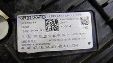 Load image into Gallery viewer, Frontscheinwerfer Volvo Xc60 II 32133544 LED Ein Stück (Rechts oder Links) SCH2756114107um
