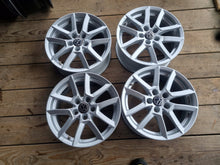 Laden Sie das Bild in den Galerie-Viewer, 4x Alufelge 16 Zoll 6.5" 5x112 33ET Glanz Silber 124R-000526 Audi Q3 Alhambra FEL2433226798rx