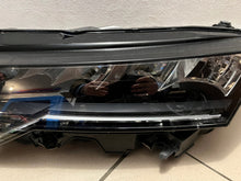 Laden Sie das Bild in den Galerie-Viewer, Frontscheinwerfer Skoda Octavia IV 5E4941009 Full LED Links Headlight SCH1785352109pe