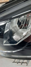 Laden Sie das Bild in den Galerie-Viewer, Frontscheinwerfer Peugeot 208 L90123735 L90123736 Ein Satz Headlight SCH1945242855jk
