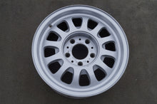 Load image into Gallery viewer, 1x Alufelge 15 Zoll 7.0&quot; 5x120 20ET Silber 109346313 Bmw Rim Wheel