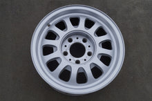 Load image into Gallery viewer, 1x Alufelge 15 Zoll 7.0" 5x120 20ET Silber 109346313 Bmw Rim Wheel FEL6155809279dl