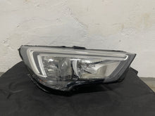 Laden Sie das Bild in den Galerie-Viewer, Frontscheinwerfer Opel Crossland X 462161423 13467968 Full LED Rechts oder Links