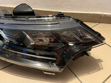 Laden Sie das Bild in den Galerie-Viewer, Frontscheinwerfer Mitsubishi Outlander LED Rechts Scheinwerfer Headlight