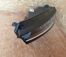 Laden Sie das Bild in den Galerie-Viewer, Frontscheinwerfer Skoda Octavia I 5E4941015 LED Links Scheinwerfer Headlight SCH9520850062jl