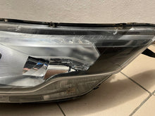 Laden Sie das Bild in den Galerie-Viewer, Frontscheinwerfer Iveco Daily IV 5801473750 Links Scheinwerfer Headlight SCH2402257834ft