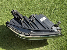 Laden Sie das Bild in den Galerie-Viewer, Frontscheinwerfer VW Passat B8 3G1941036Q Rechts Scheinwerfer Headlight SCH5435713922lq