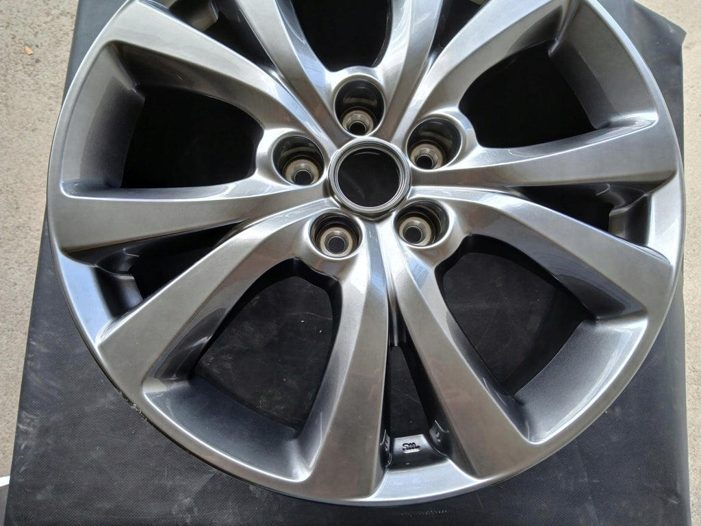 1x Alufelge 18 Zoll 7.0" 5x114.3 45ET Glanz Graphit 9965787080 Mazda Cx30 FEL8892356952ya
