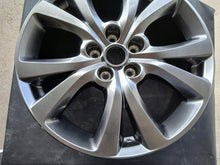 Laden Sie das Bild in den Galerie-Viewer, 1x Alufelge 18 Zoll 7.0" 5x114.3 45ET Glanz Graphit 9965787080 Mazda Cx30 FEL8892356952ya