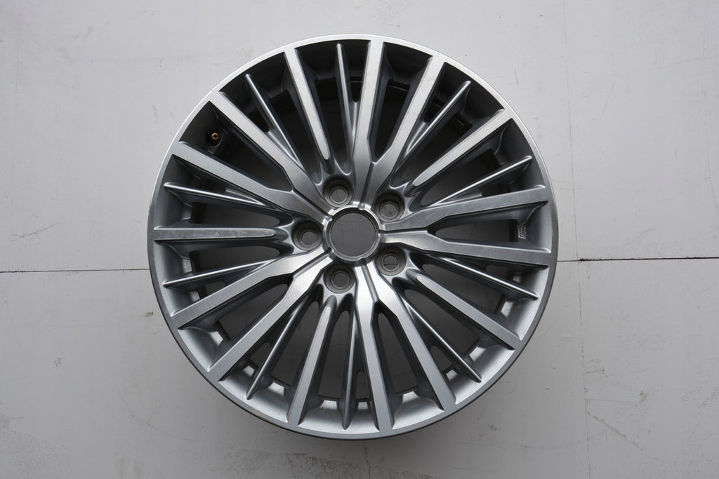 1x Alufelge 18 Zoll 7.0" 5x114.3 38ET Mitsubishi Outlander Eclipse Cross