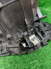 Load image into Gallery viewer, Frontscheinwerfer BMW 3 F30 F31 0900566166 Links Scheinwerfer Headlight SCH3051869658cs