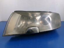 Laden Sie das Bild in den Galerie-Viewer, Frontscheinwerfer Skoda Superb Xenon Links Scheinwerfer Headlight