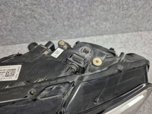 Load image into Gallery viewer, Frontscheinwerfer Audi Q5 8R0941005C Xenon Ein Stück (Rechts oder Links) SCH6771038624qp