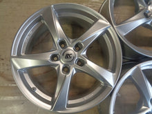 Load image into Gallery viewer, 4x Alufelge 17 Zoll 7.0" 5x120 40ET Glanz Silber BMW I Rim Wheel FEL1009087773xm
