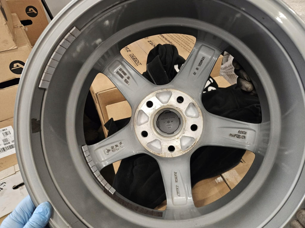 4x Alufelge 17 Zoll 7.0" 5x114.3 50ET GR70750L12-7 Rim Wheel FEL7001184630oz