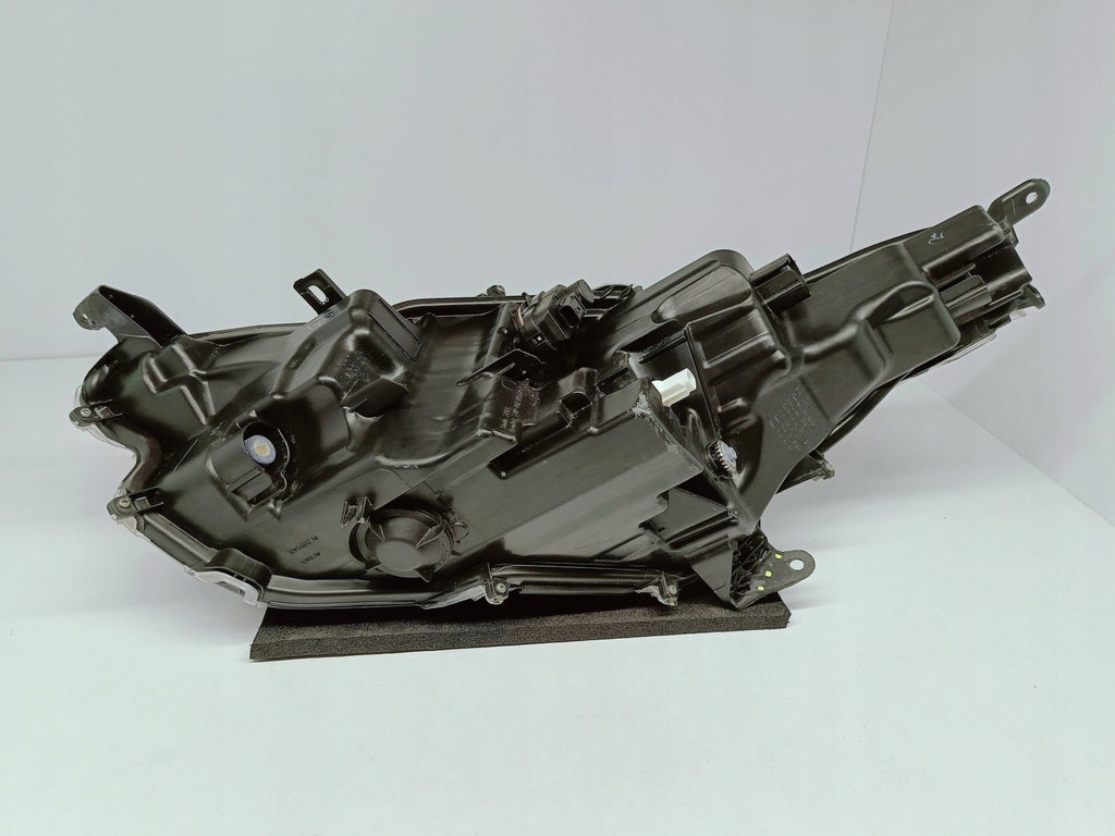 Frontscheinwerfer Toyota 4 Yaris Rechts Scheinwerfer Headlight SCH6252972576te