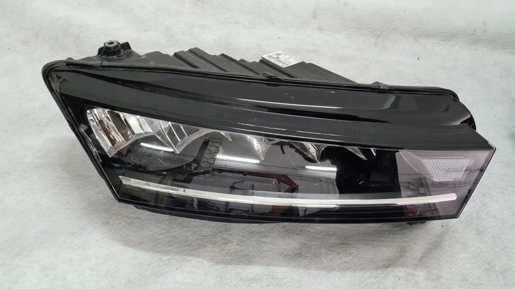 Frontscheinwerfer Skoda Octavia I 5E4941015 5E4941016 Ein Satz Headlight SCH2426759584hg