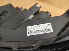 Load image into Gallery viewer, Frontscheinwerfer Renault Master 260607867R Links Scheinwerfer Headlight SCH3990561372rs