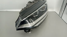 Load image into Gallery viewer, Frontscheinwerfer VW Golf Sportsvan 517 517941035A Links Scheinwerfer Headlight SCH2171358740cs