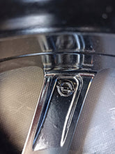Load image into Gallery viewer, 1x Alufelge 16 Zoll 6.5" 4x108 38ET Glanz Schwarz 9847228980- Opel Corsa F FEL5176047936fz