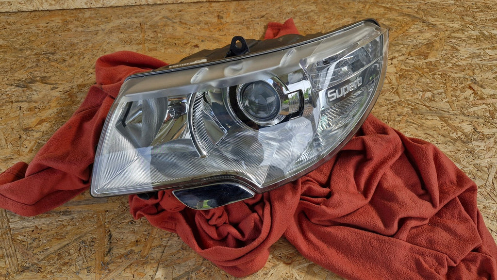Frontscheinwerfer Skoda Superb II 3T1941015E Xenon Links Scheinwerfer Headlight